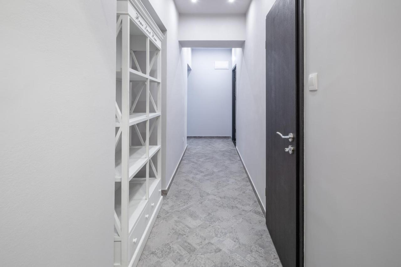 Stunning Apartment In The Hearth Of Budapest Budapeste Exterior foto