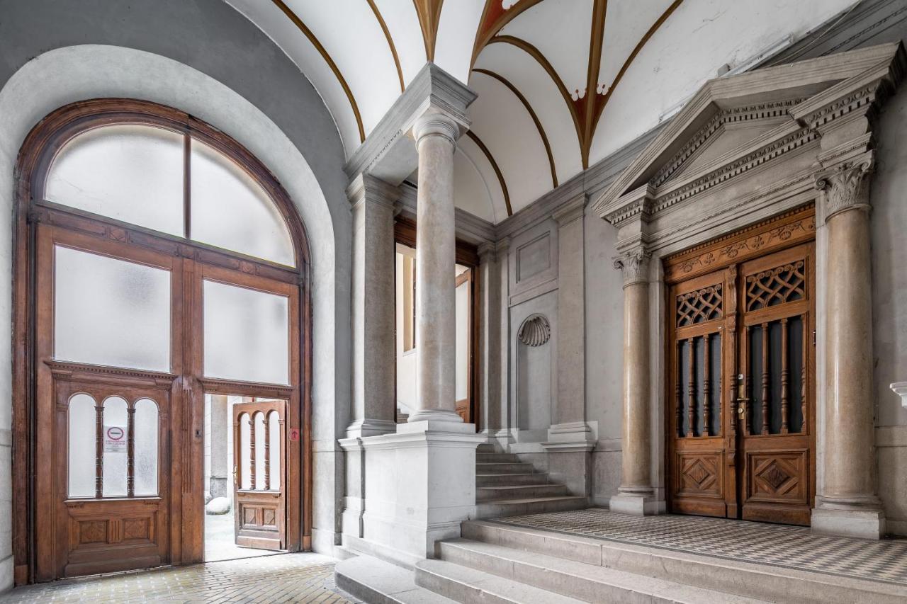 Stunning Apartment In The Hearth Of Budapest Budapeste Exterior foto